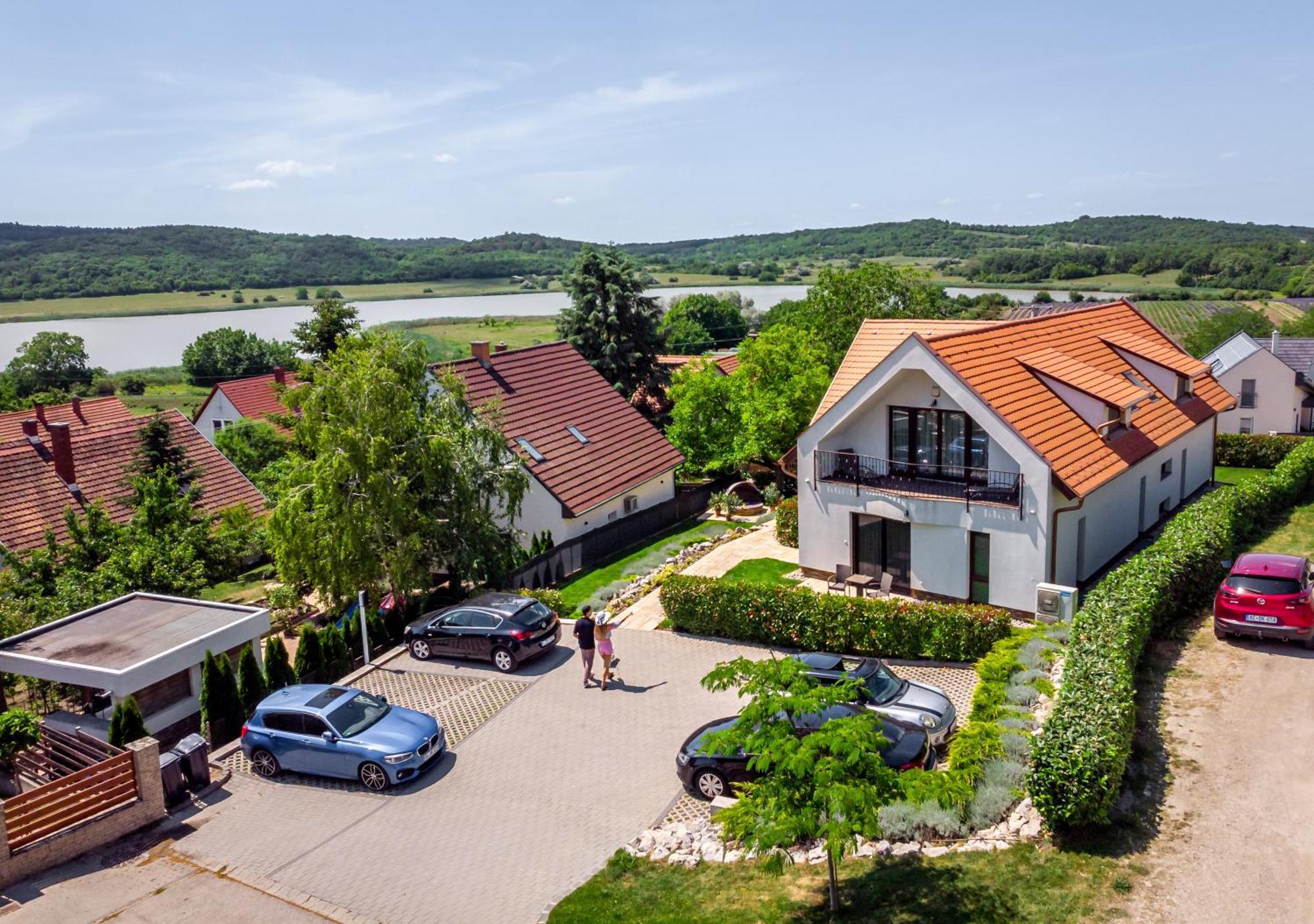 Pilger Apartments Tihany Exterior photo